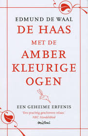 De haas met de amberkleurige ogen